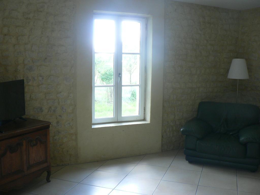 Gite De L'Aure Trevieres Buitenkant foto